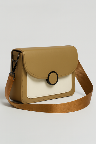 A modern sling bag with a two-tone design work Handmade Handbag for Womens//பெண்களுக்கான நவீன, இரண்டு வண்ண வடிவமைப்பைக் கொண்ட கைவினை ஸ்லிங் பை.